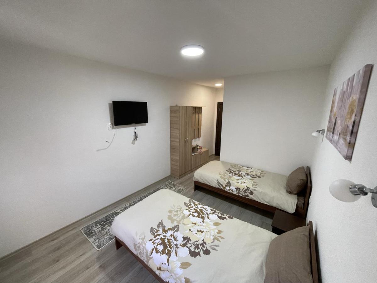 Hotel Vila 5 Prilep Zewnętrze zdjęcie