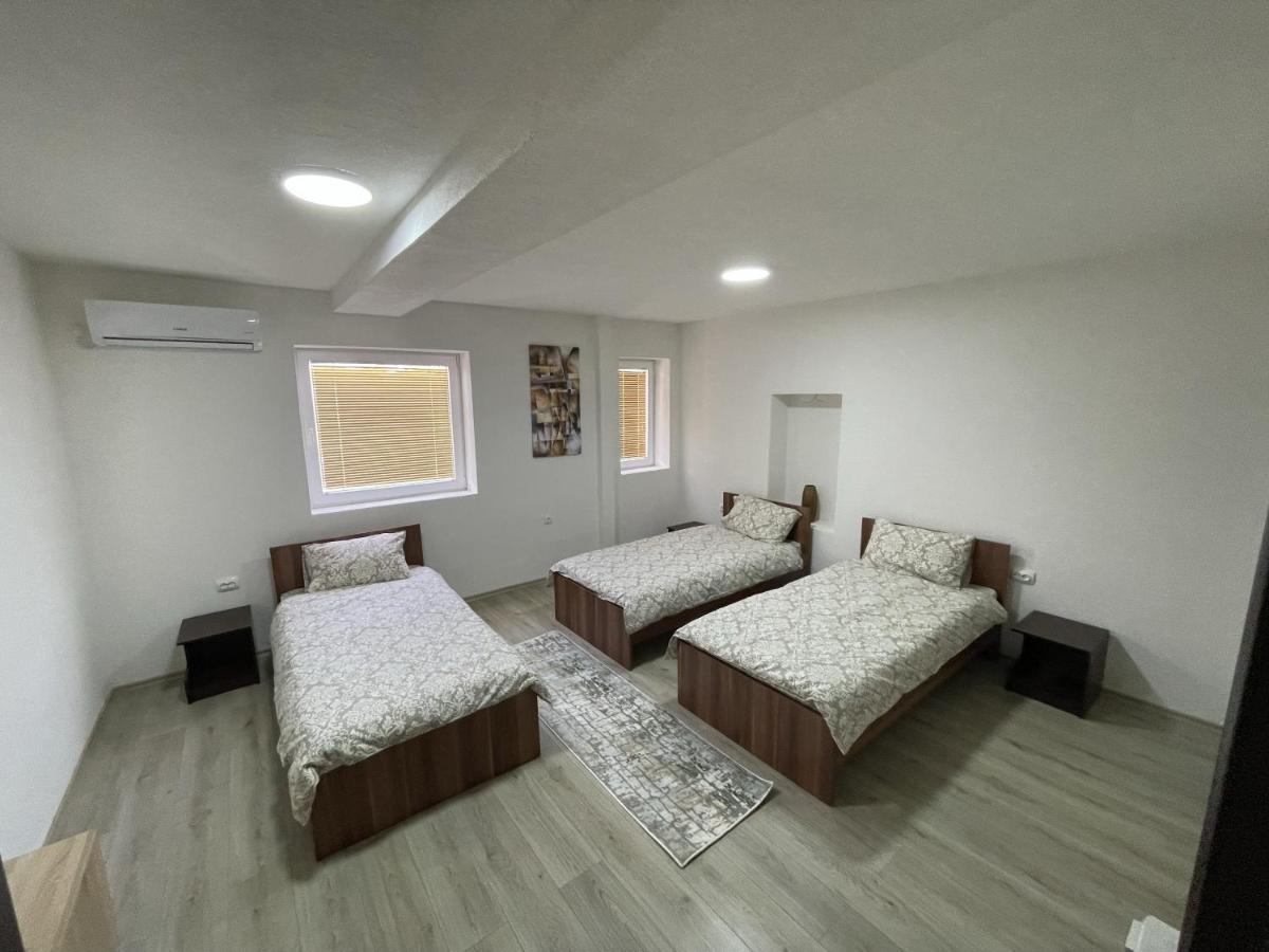 Hotel Vila 5 Prilep Zewnętrze zdjęcie